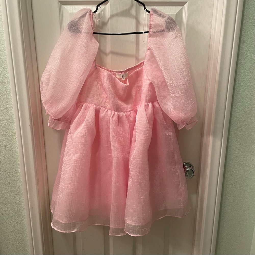 Klesis Pink Puff Sleeve Dress